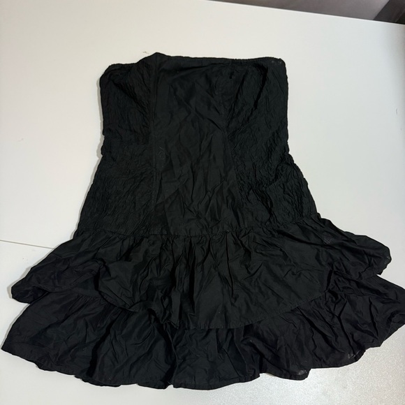 French Connection Dresses & Skirts - French Connection Black Strapless Ruffled Dress